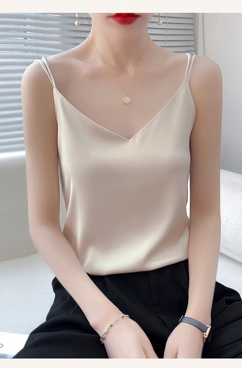 Women’s Silk V-Neck Camisole for Soft, Lightweight Luxury