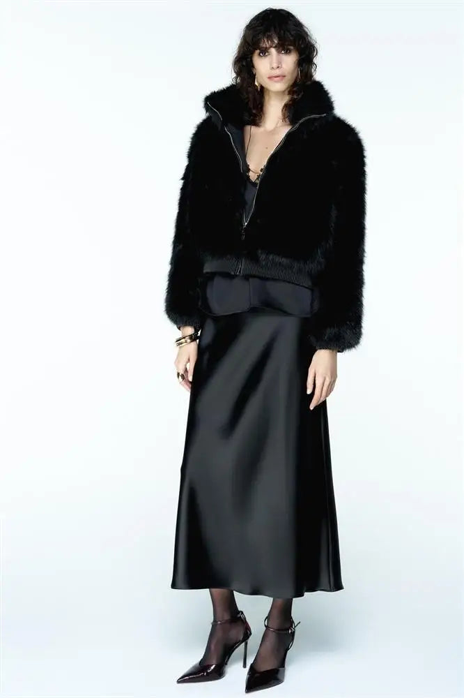 Elegant Satin High-Waist Midi Skirt for Effortless Everyday Style