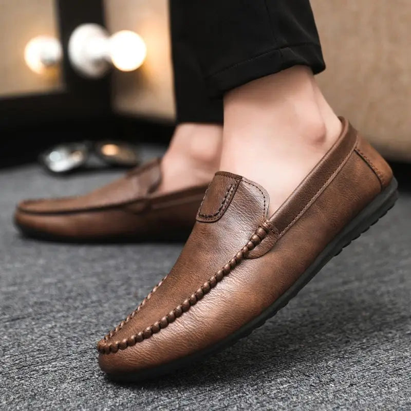 SHANGKAKA Men’s Soft Leather Casual Shoes – Round Toe Comfort Smart-Casual Flats