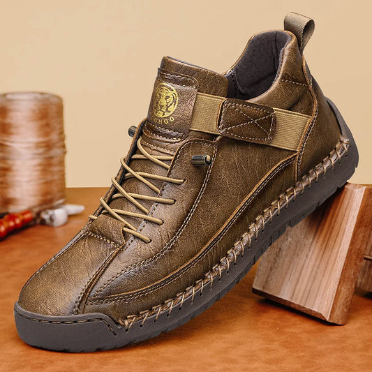 CLOHOO Men’s High-Top Suede Boots for Hiking, Walking & Everyday Support