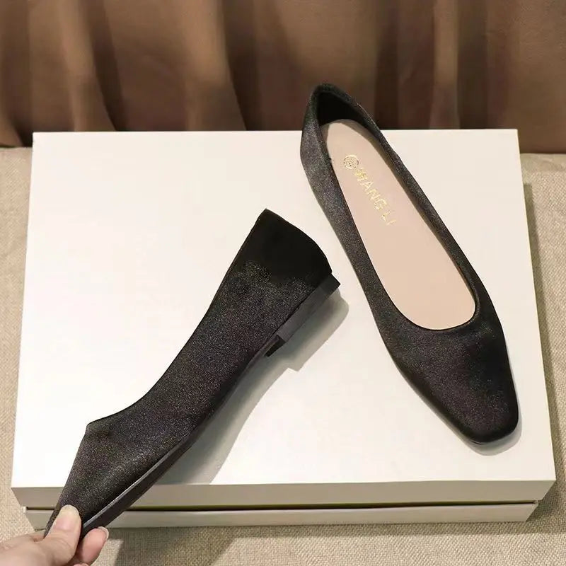 WANG LI Women’s Square Toe Slip-On Flats – Elegant Low Heel Office & Everyday Shoes