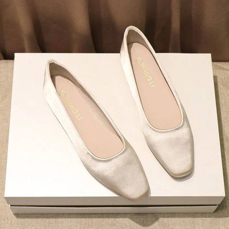 WANG LI Women’s Square Toe Slip-On Flats – Elegant Low Heel Office & Everyday Shoes