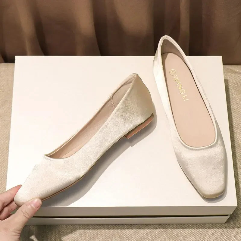 WANG LI Women’s Square Toe Slip-On Flats – Elegant Low Heel Office & Everyday Shoes